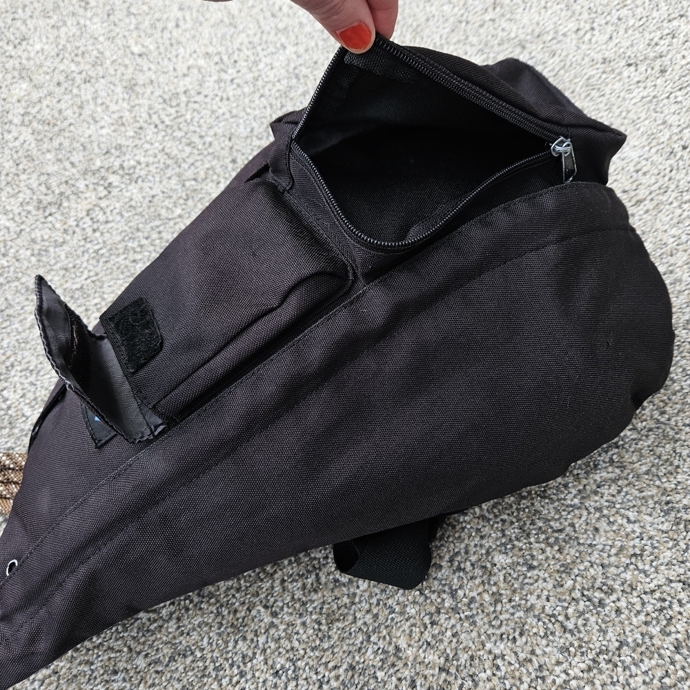 Kavu Rope Sling Bag Hiking One Shoulder Backpack Black Brown Travel Outdoor Bag - Picture 11 of 15